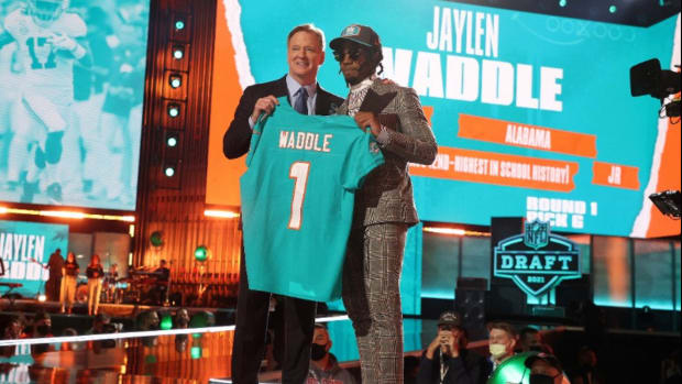 Jaylen Waddle